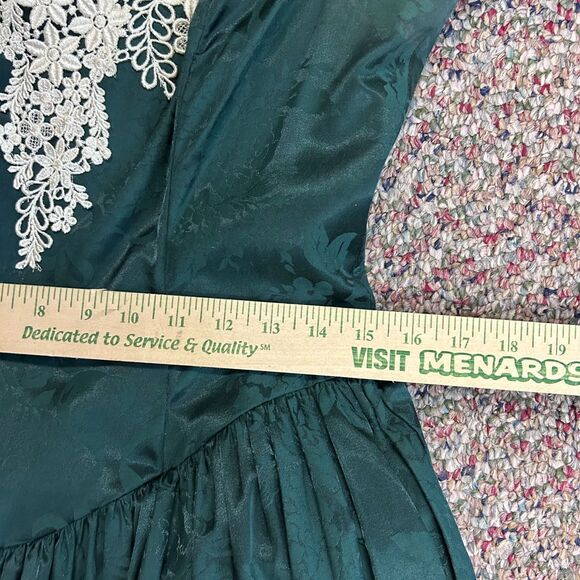 VTG 80s Jessica McClintock Green Brocade Lace Neck Formal Midi Dress Size 13/14 - Picture 13 of 14